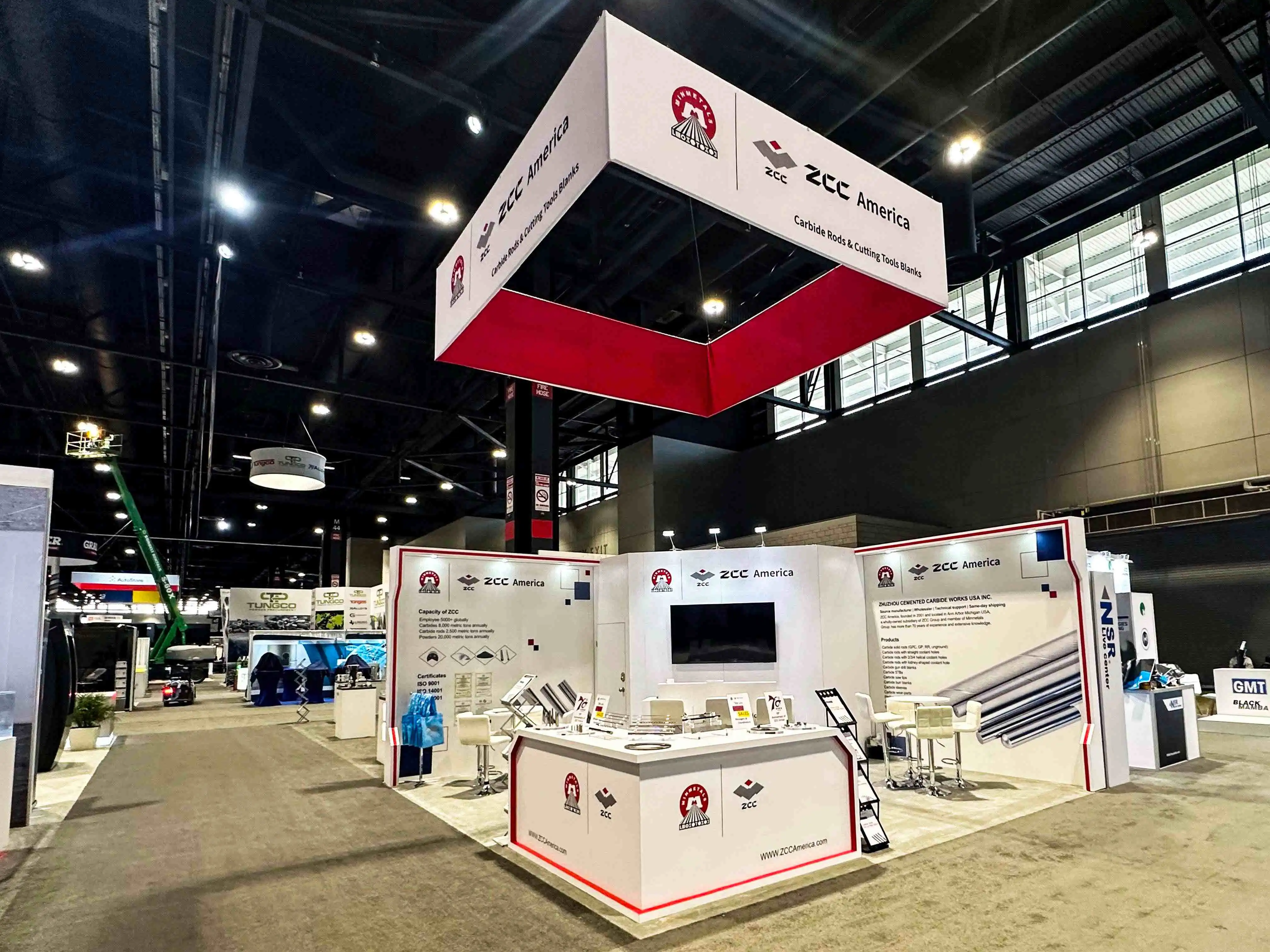 Customized Booth Design Solutions for Tech Industry Exhibitions